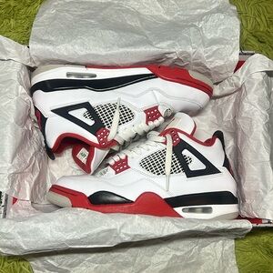 Jordan 4 Fire Red (2020)